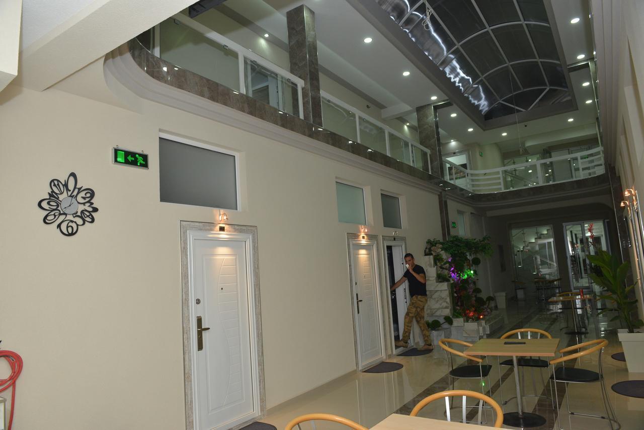 Atina Lux Hostel Leskovac  Dış mekan fotoğraf